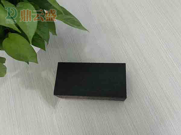 面层透水砖