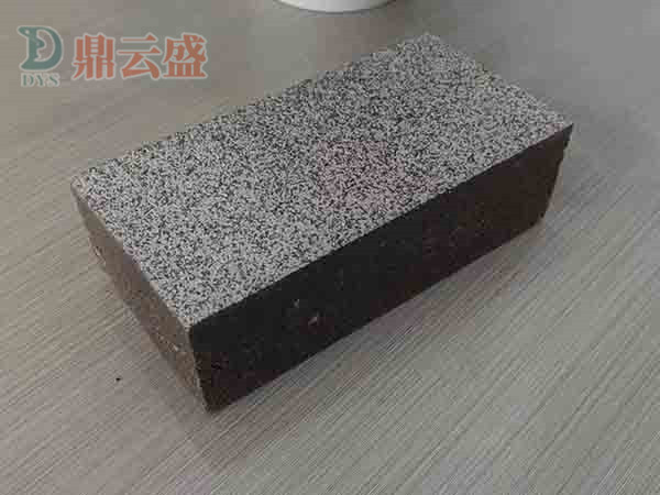 面层透水砖